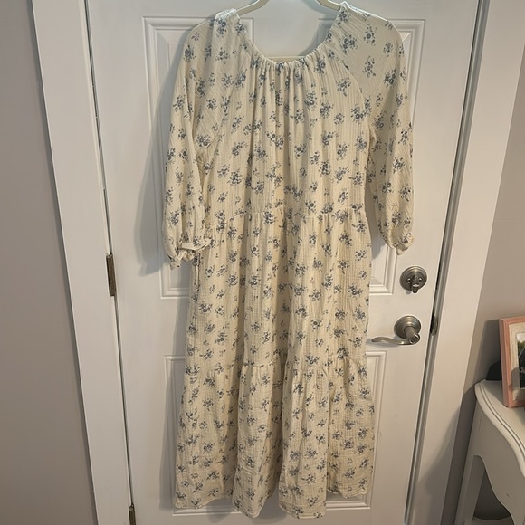 Grade and Gather Dress - Picture 4 of 6